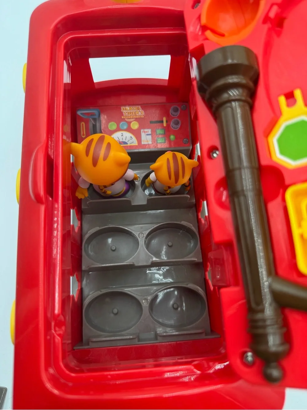 Daniel Tiger’s Neighborhood Trolley Playset 2015 Jakks Pacific Figures Works